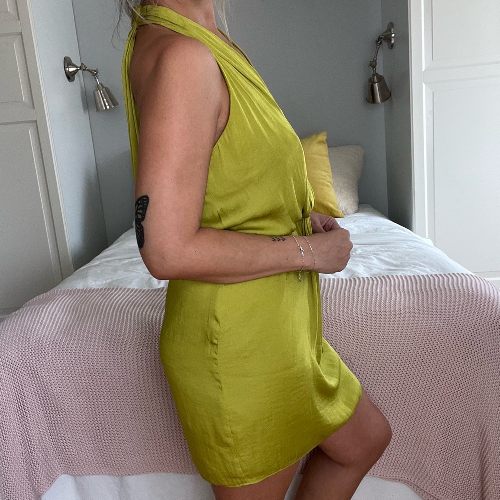Naked Zebra Green Halter mini dress - Picture 3 of 5